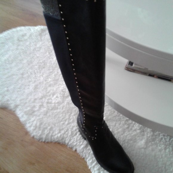 Boots for sale all some new winter size 8.5 - Picture 10 of 10